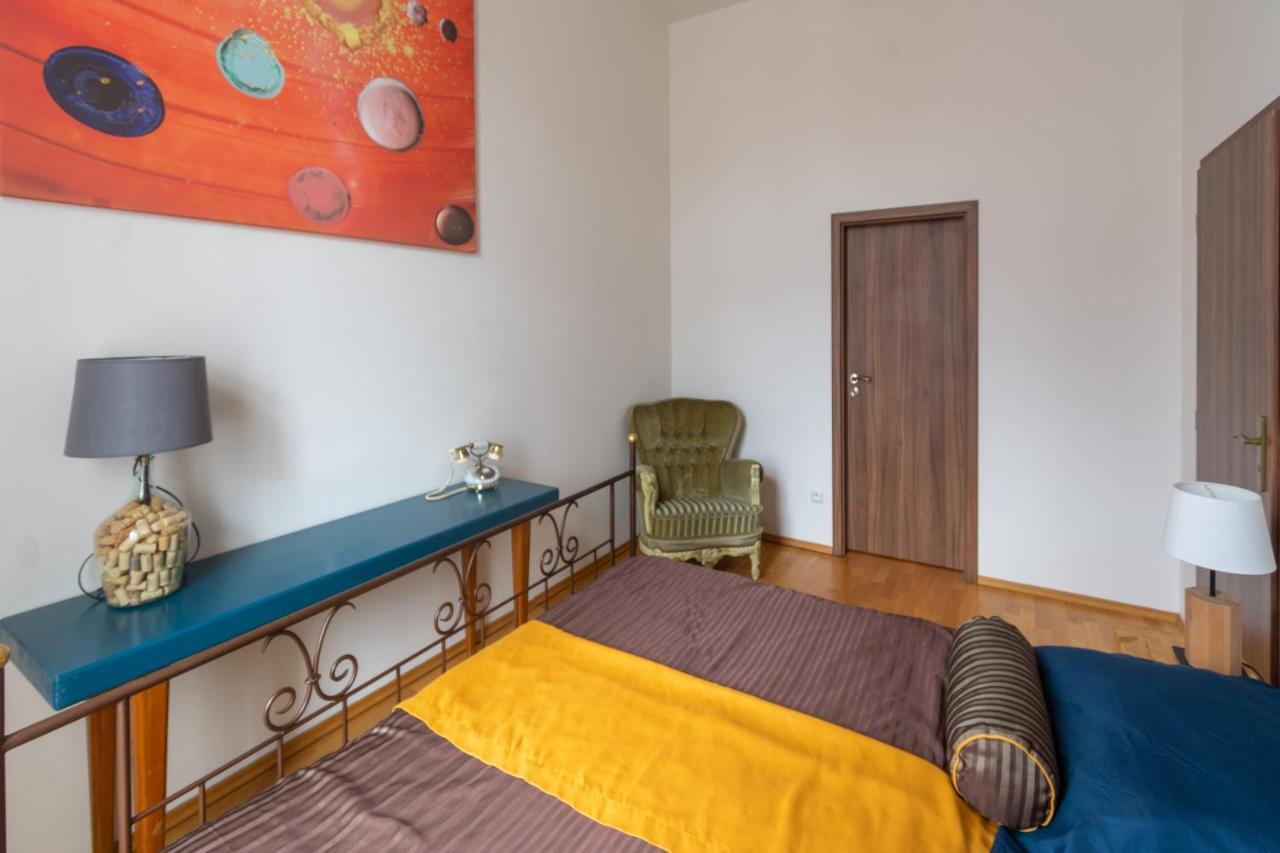 Apartmán Sirius D In Center Of Cb.